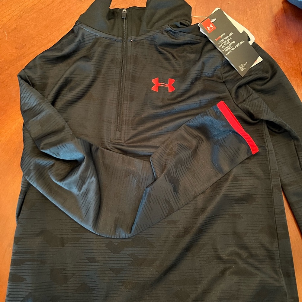 [NWT] UA Pullover long sleeve